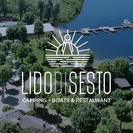 Happy Camp Mobile Homes In Lido Di Sesto Boats&restaurant Campingplatz Sesto Calende