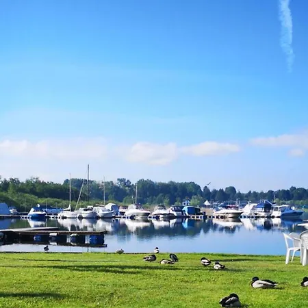 Happy Camp Mobile Homes In Lido Di Sesto Boats&restaurant *