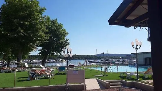 Campingplatz Happy Camp Mobile Homes In Lido Di Sesto Boats&restaurant