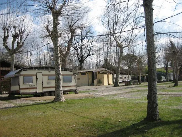 Happy Camp Mobile Homes In Lido Di Sesto Boats&restaurant